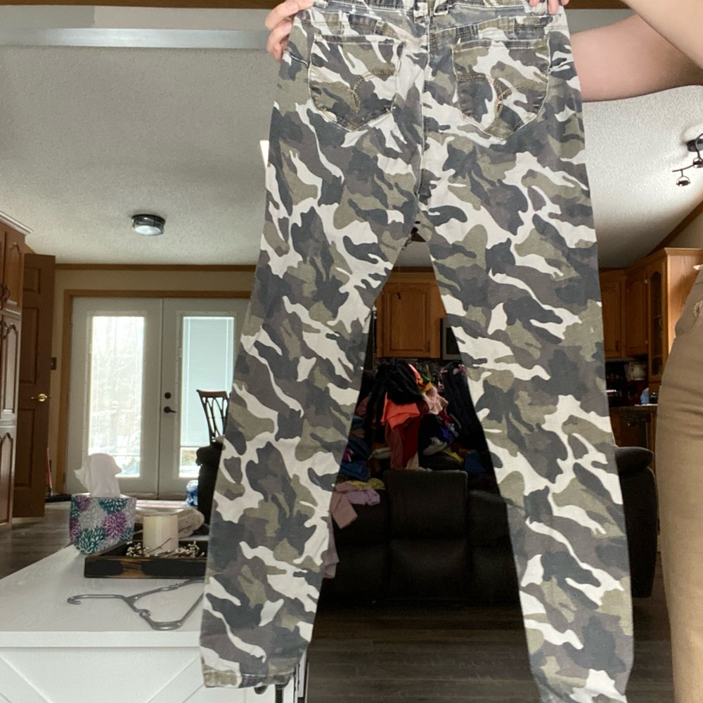 Jeans - Picture 2 of 3